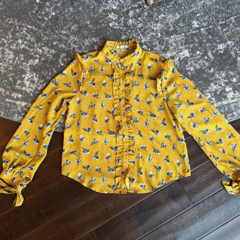 Yellow & blue floral ruffle blouse